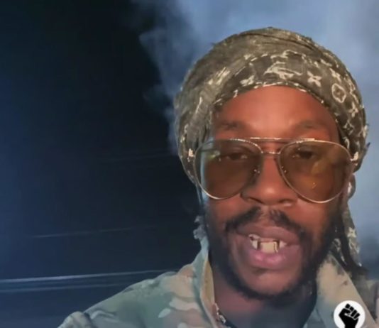 Devil Just Trying To Be Seen – 2 Chainz Feat. Skooly Devil Just Trying To Be Seen - 2 Chainz Feat. Skooly