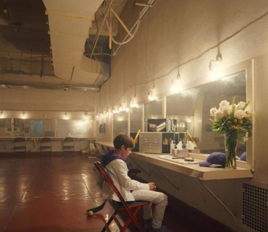 Lonely – Justin Bieber & Benny Blanco Lonely - Justin Bieber & Benny Blanco