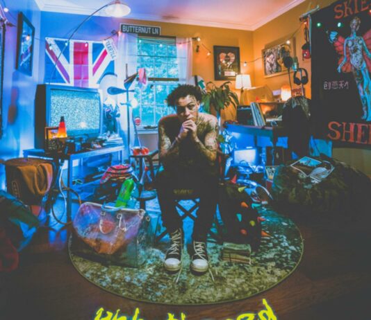 Excite Me - Lil Skies Feat. Wiz Khalifa, Fade Away - Lil Skies