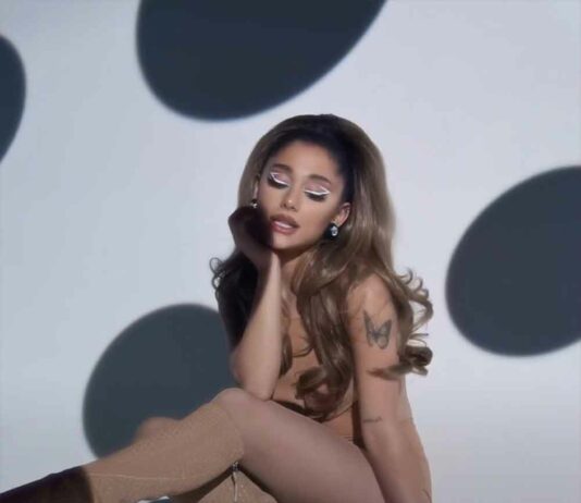 34+35 - Ariana Grande