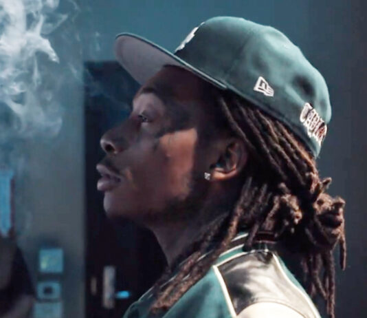 Ain't Shit Free - Wiz Khalifa Feat. Young Deji