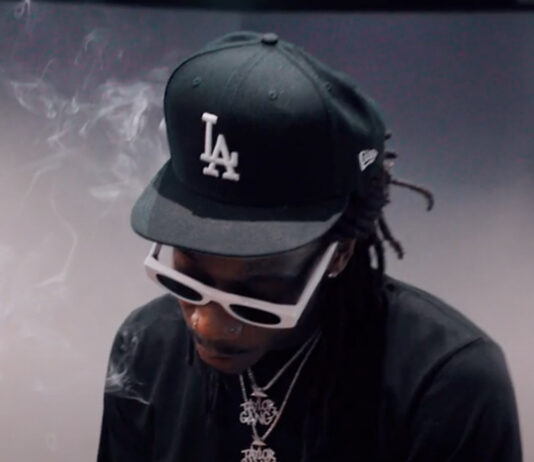 Chicken With The Cheese - Wiz Khalifa Feat. 24hrs & Chevy Woods