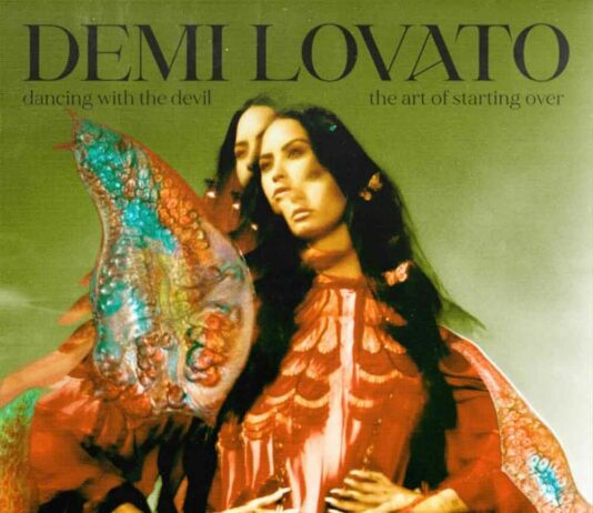 My Girlfriends Are My Boyfriend - Demi Lovato
