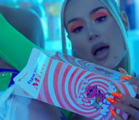 Sip It – Iggy Azalea Feat. Tyga Sip It - Iggy Azalea Feat. Tyga