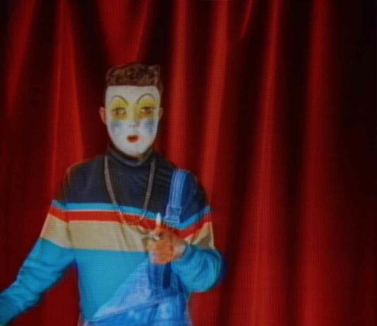 Stand Up – Tierra Whack Heaven - Tierra Whack,Stand Up - Tierra Whack