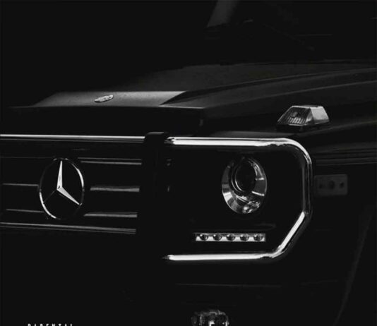 Anuel AA – Mercedes Tintia Mercedes Tintia - Anuel AA
