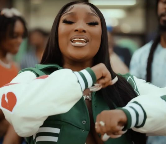 Poppin Or Not – Erica Banks Poppin Or Not - Erica Banks